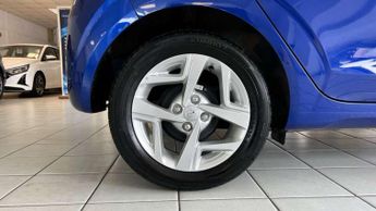 Hyundai i10 1.0 MPi SE Connect 5dr Auto