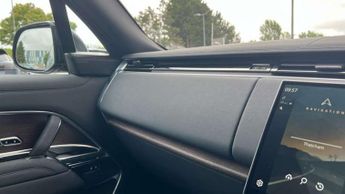 Land Rover Range Rover 3.0 P440e Autobiography 4dr Auto