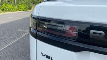 Land Rover Range Rover Velar 2.0 D200 MHEV Dynamic SE 5dr Auto