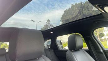 Land Rover Range Rover Velar 2.0 D200 MHEV Dynamic SE 5dr Auto