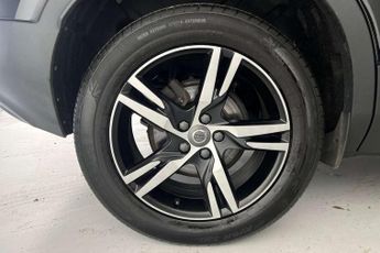 Volvo XC40 1.5 T3 [163] R DESIGN 5dr Geartronic