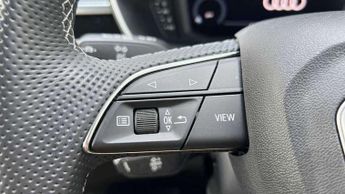 Audi Q3 35 TFSI S Line 5dr S Tronic