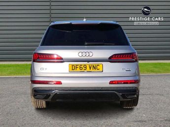 Audi Q7 50 TDI Quattro Black Edition 5dr Tiptronic