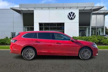 Volkswagen Passat Estate 1.5 eTSI Elegance 5dr DSG