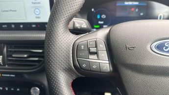Ford Kuga 2.5 FHEV ST-Line X 5dr CVT