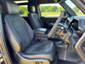 Land Rover Defender 5.0 P525 V8 Carpathian Edition 90 3dr Auto