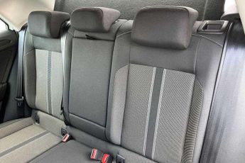 Volkswagen T-Roc 1.5 TSI EVO SE 5dr