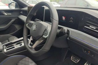 Volkswagen Passat Estate 1.5 TSI eHybrid R-Line 5dr DSG