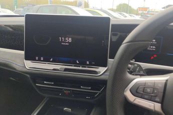 Volkswagen Passat Estate 1.5 TSI eHybrid R-Line 5dr DSG