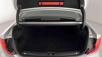 Volvo S90 2.0 D4 Inscription 4dr Geartronic
