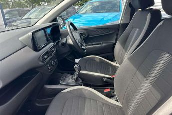 Hyundai i10 1.0 MPi SE Connect 5dr Auto