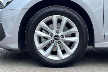 Audi A3 30 TFSI Technik 5dr