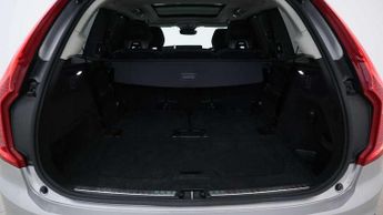 Volvo XC90 2.0 B5P [250] Plus Dark 5dr AWD Geartronic