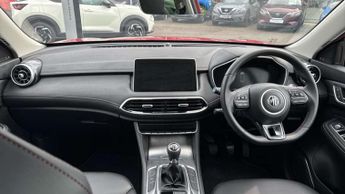 MG HS 1.5 T-GDI Trophy 5dr
