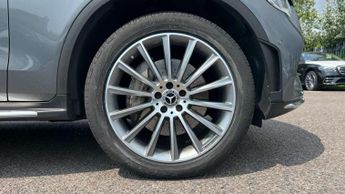 Mercedes-Benz GLC GLC 300d 4Matic AMG Line Premium 5dr 9G-Tronic