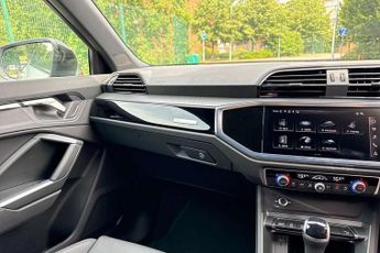 Audi Q3 35 TFSI Black Edition 5dr S Tronic [20" Alloy]