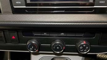 Volkswagen Transporter 2.0 TDI 150 Highline Van DSG