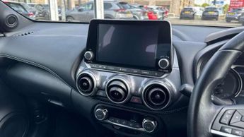 Nissan Juke 1.6 Hybrid N-Connecta 5dr Auto