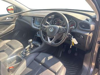 Vauxhall Grandland X 1.2 Turbo Elite Nav 5dr