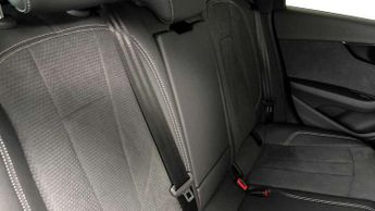 Audi A4 Avant 35 TDI Black Edition 5dr S Tronic