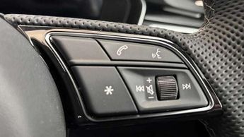 Audi A4 Avant 35 TDI Black Edition 5dr S Tronic