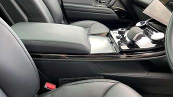 Land Rover Range Rover Sport 3.0 D300 Dynamic SE 5dr Auto