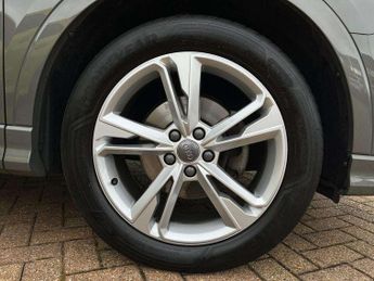 Audi Q3 35 TFSI S Line 5dr