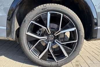 Volkswagen Tiguan 1.5 TSI 272 eHybrid R-Line 5dr DSG