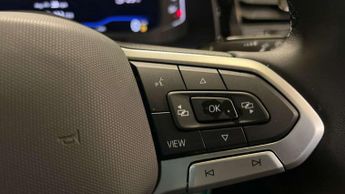 Volkswagen Polo 1.0 TSI Life 5dr