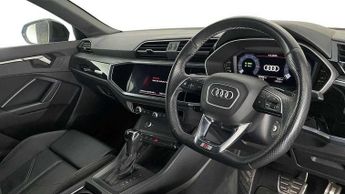 Audi Q3 45 TFSI e Black Edition 5dr S Tronic
