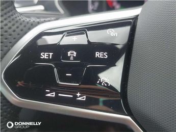 Volkswagen Tiguan 2.0 TDI R-Line 5dr DSG