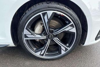 Audi A4 40 TFSI 204 Black Edition 4dr S Tronic