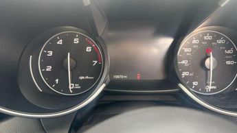 Alfa Romeo Giulia 2.0 TB 280 Veloce [Perform brake] 4dr Auto [DAP+]