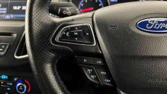 Ford Focus RS 2.3 EcoBoost 5dr