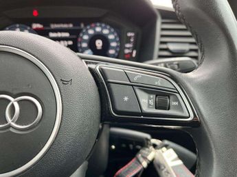 Audi A1 25 TFSI Technik 5dr