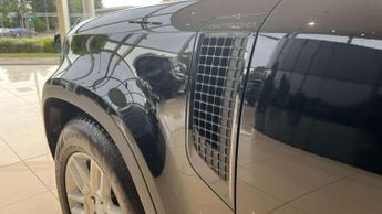 Land Rover Defender 3.0 D250 Hard Top S Auto