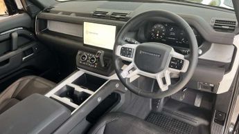 Land Rover Defender 3.0 D250 Hard Top S Auto
