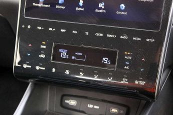 Hyundai Tucson 1.6 TGDi Hybrid 230 SE Connect 5dr 2WD Auto