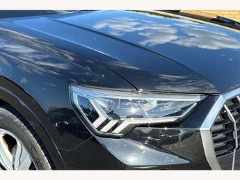 Audi Q3 35 TFSI S Line 5dr