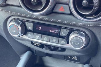 Nissan Juke 1.0 DiG-T 114 Tekna 5dr