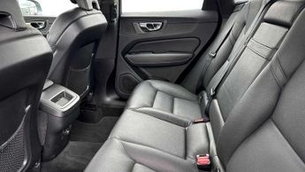 Volvo XC60 2.0 T5 [250] Momentum 5dr AWD Geartronic