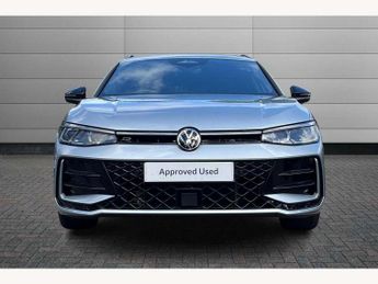 Volkswagen Passat Estate 1.5 eTSI R-Line 5dr DSG