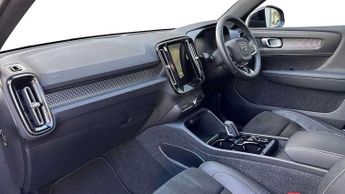 Volvo XC40 Recharge 1.5 T4 Recharge PHEV R DESIGN 5dr Auto