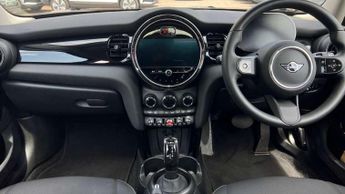 MINI Hatchback 5dr 1.5 Cooper Classic 5dr Auto [Comfort/Nav Pack]