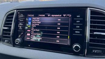Skoda Karoq 1.0 TSI 116 SE L 5dr