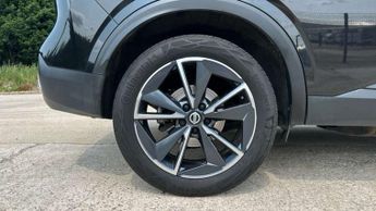 Nissan Qashqai 1.3 DiG-T MH Tekna 5dr