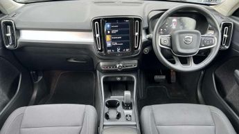 Volvo XC40 1.5 T3 [163] Momentum 5dr Geartronic
