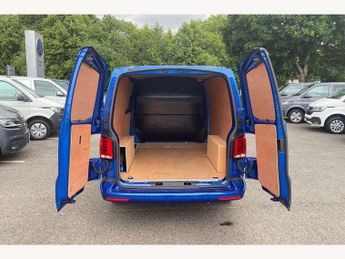 Volkswagen Transporter 2.0 TDI 110 Highline Van
