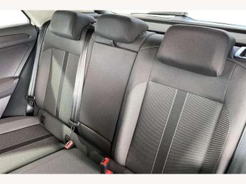 Volkswagen T-Roc 1.5 TSI Life 5dr