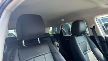 Land Rover Range Rover Evoque 2.0 D200 R-Dynamic S 5dr Auto